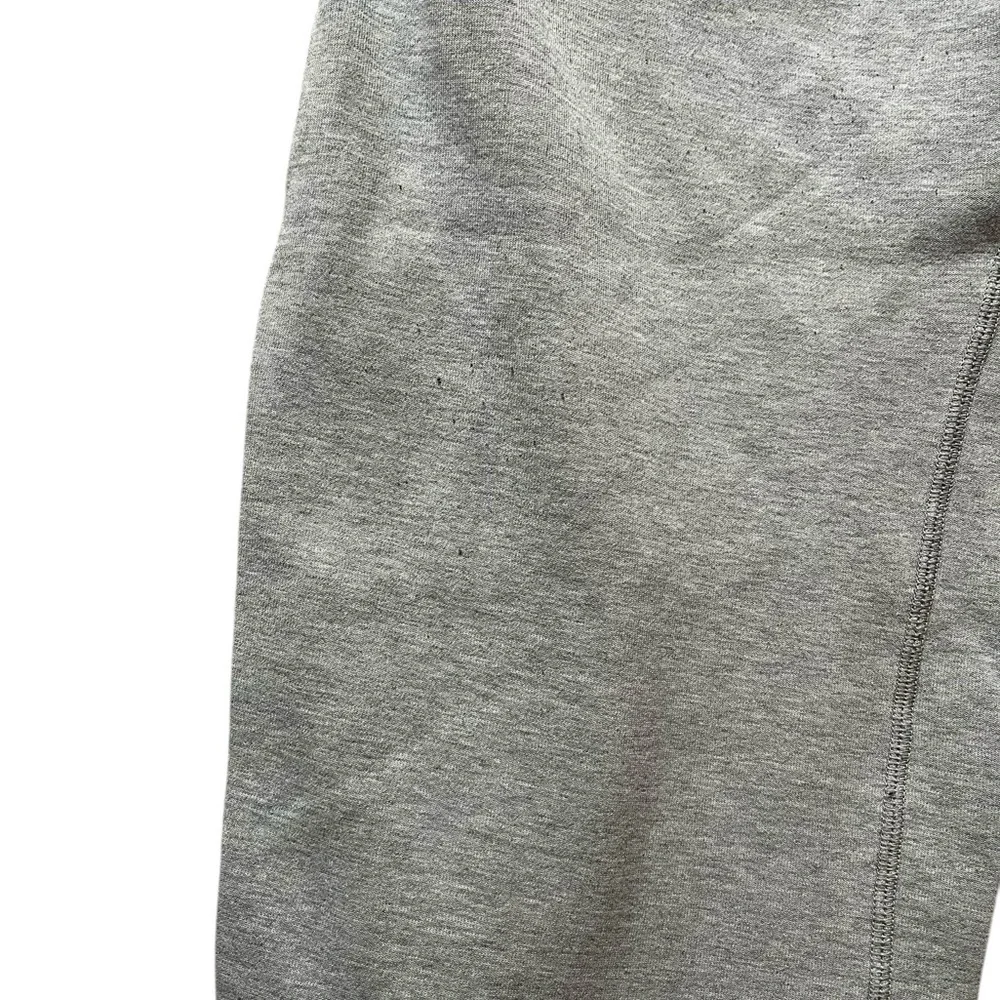 Nike‎ Tech Fleece Joggers Men's M Gray Bottom Soft Pants FLAWED PLEASE READ✅